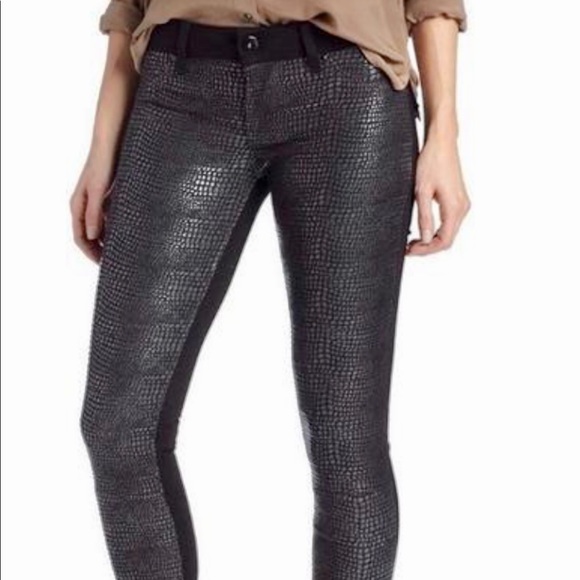 DL1961 Emma 4WAY Stretch Black Python Print Skinny Leggings/Jeans Size 25 - Picture 5 of 5